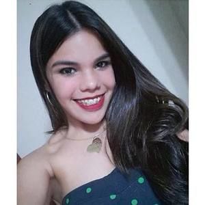 Meet your Posher, Daniela